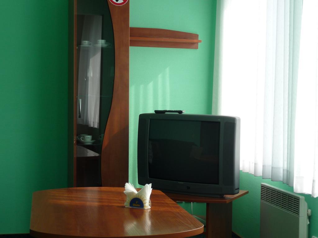 Skaistaziede Hotel Siauliai  Ruang foto