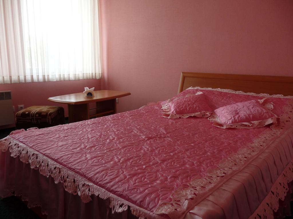Skaistaziede Hotel Siauliai  Ruang foto
